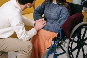 Accedere all'assegno una tantum per il sostegno del ruolo di cura e di caregiver